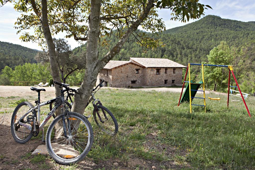 Masia Ca L'Anima Hotel La Baronia de Rialb Habitación foto