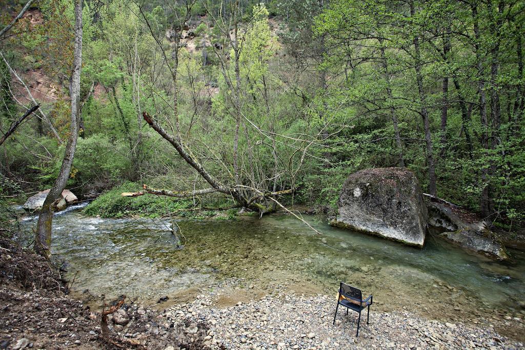 Masia Ca L'Anima Hotel La Baronia de Rialb Habitación foto